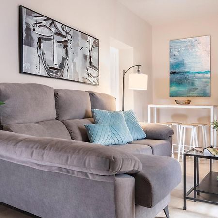 Triana Pureza Suite Con Patio Privado Севиля Екстериор снимка